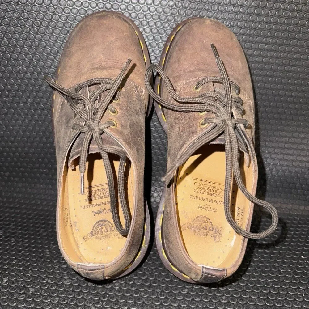 VINTAGE Dr. Martens 1561 Made In England Brown Leather Oxford Shoe Youth 4 (3)